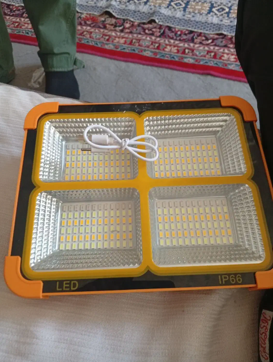 چراغ قوه|لامپ و چراغ|نیشابور, ابراهیم ادهم|دیوار