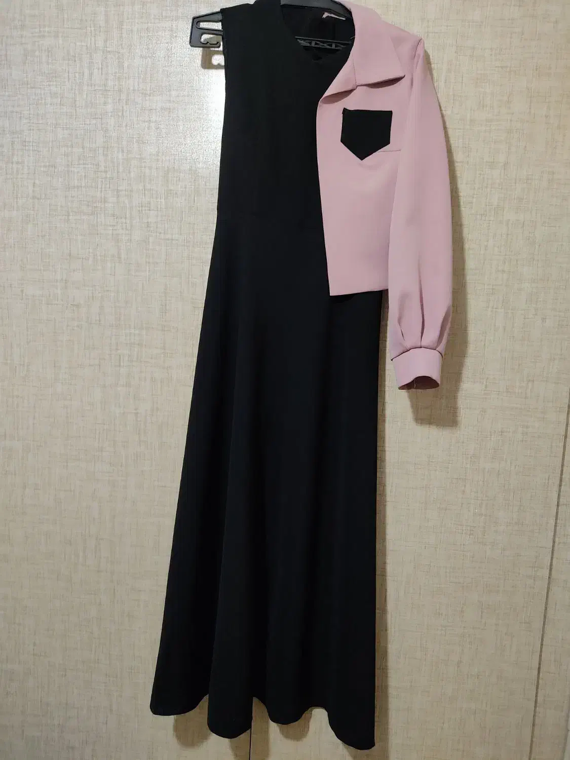 مانتو مجلسی|لباس|کاشان, لتحر|دیوار