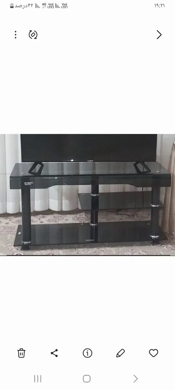 میز تلویزیون مشکی کاملاً سالم و زیبا|میز تلویزیون|قائمشهر, |دیوار