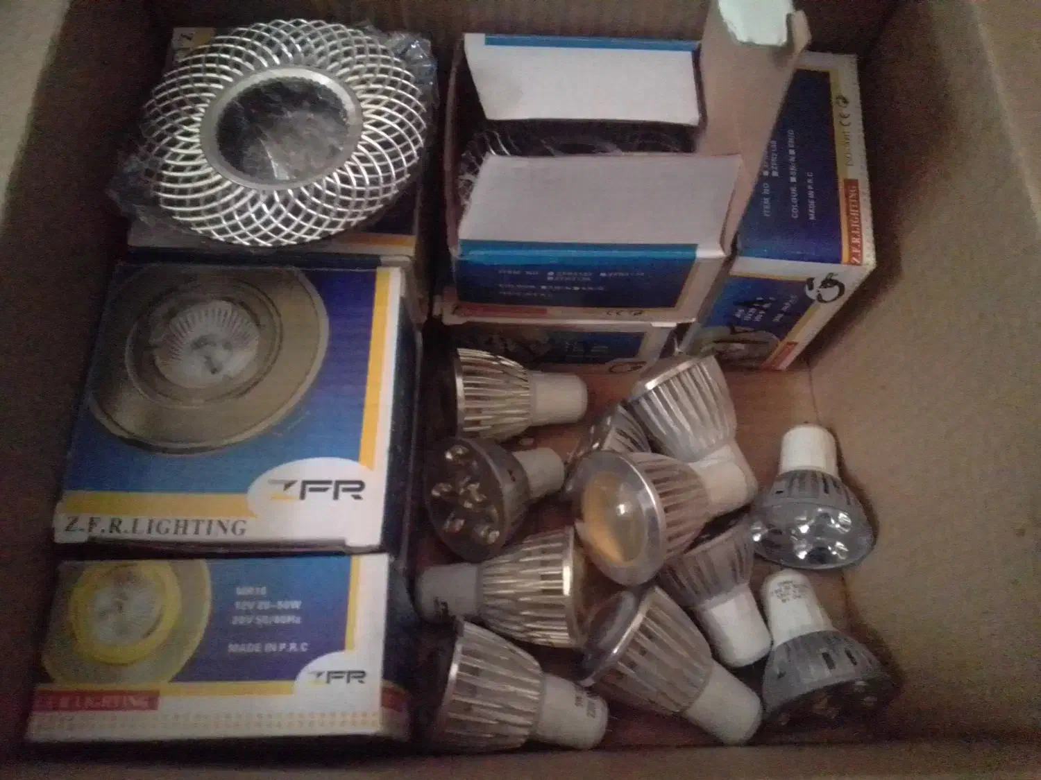 لامپ سوزنی ال ای دی|لامپ و چراغ|کارون, |دیوار