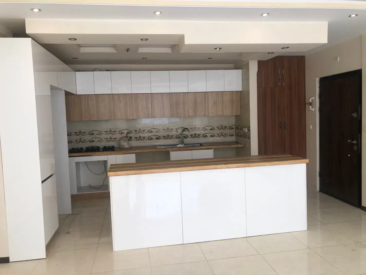 آپارتمان ۱۱۸ متری ،۲ خواب ، خوش نقشه|اجارهٔ آپارتمان|تهران, شهرک الهیه غرب|دیوار