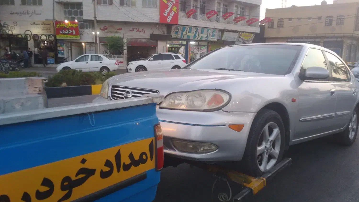 امدادخودرو یدک کش مصطفی|خدمات حمل و نقل|جهرم, |دیوار