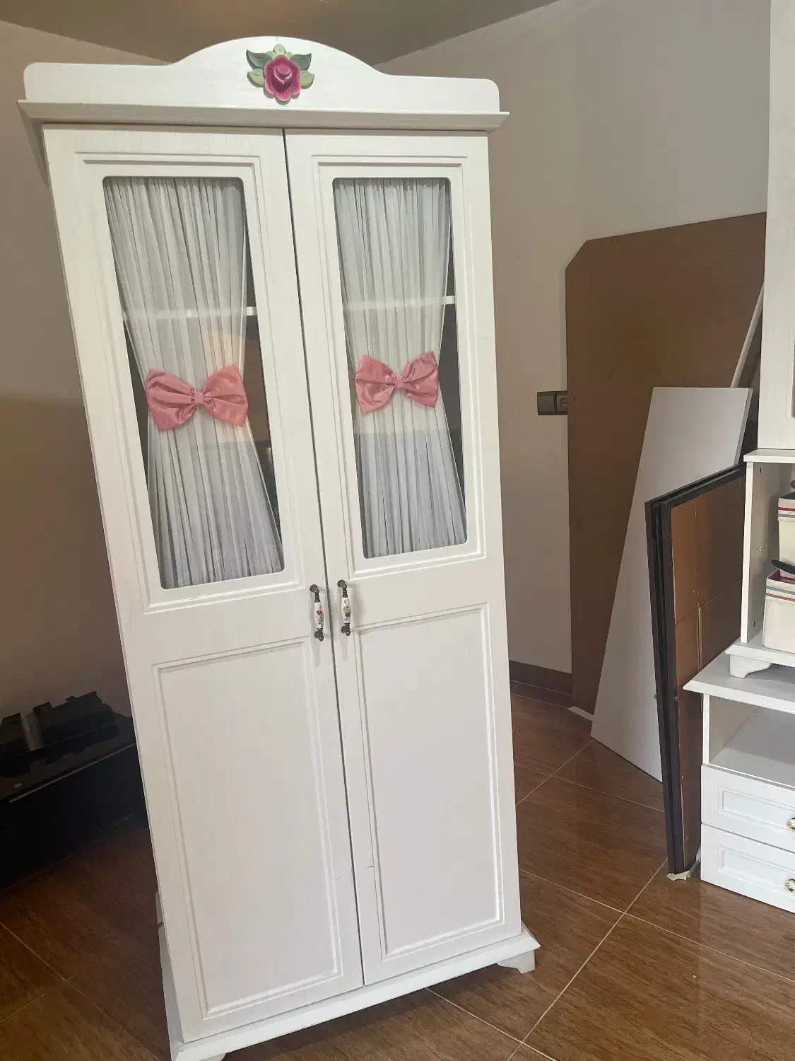 تخت و کمد بچه|تخت و صندلی بچه|بابلسر, |دیوار