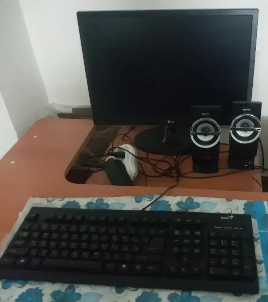 فروش کامپیوتر در حد نو|رایانه رومیزی|نائین, |دیوار