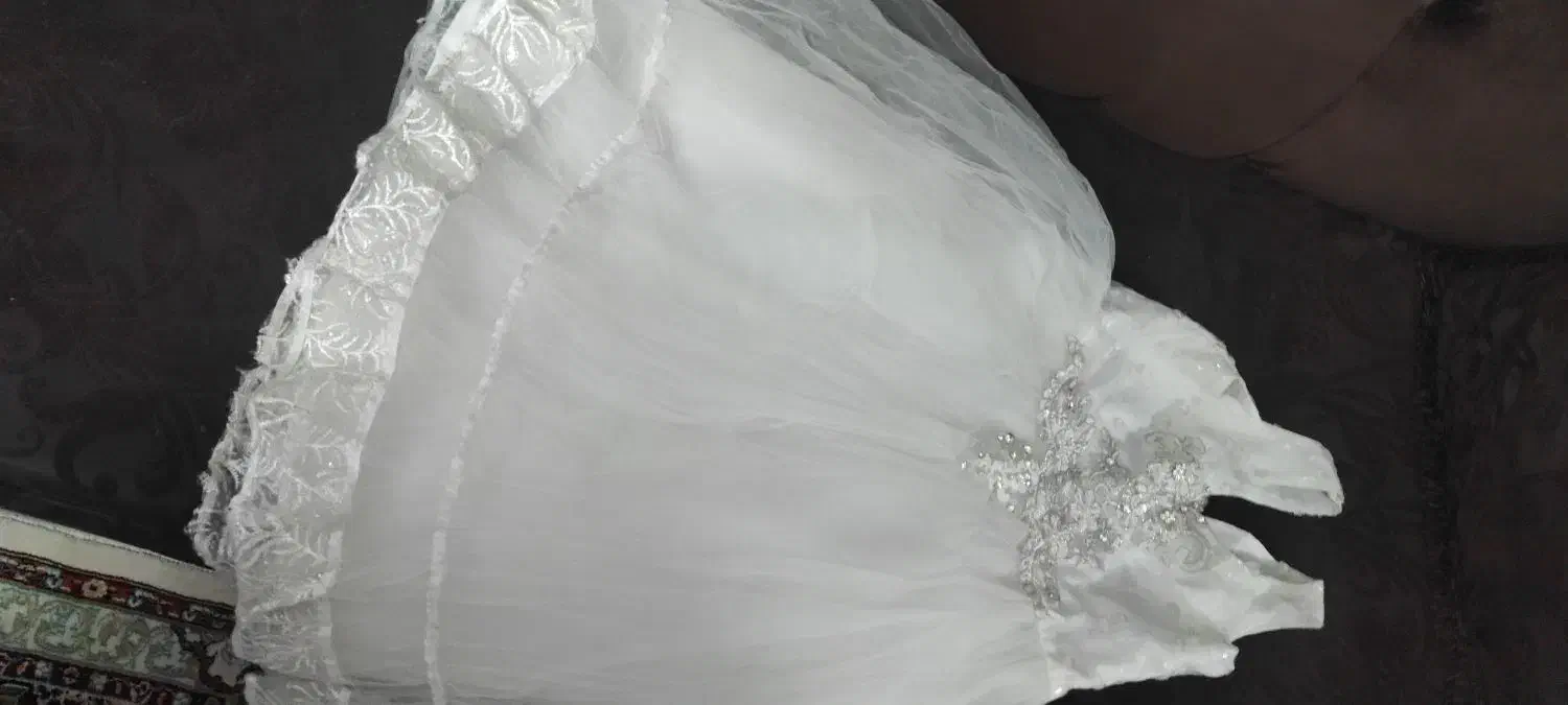 لباس عروس|لباس|میاندوآب, |دیوار