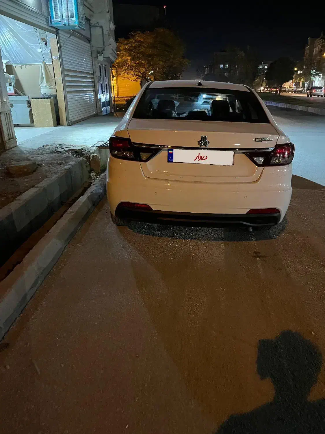 شاهین اتومات سانروف دار|خودرو سواری و وانت|خرم‌آباد, |دیوار