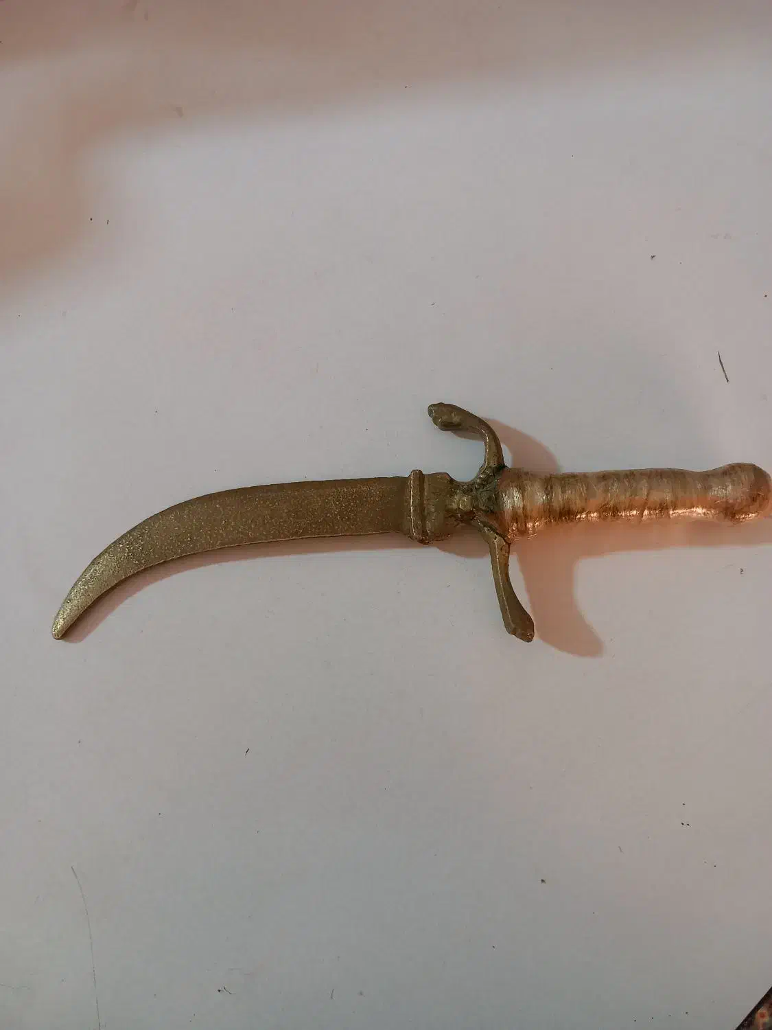 چاقوی برنجی|کلکسیون اشیاء عتیقه|نسیمشهر, |دیوار