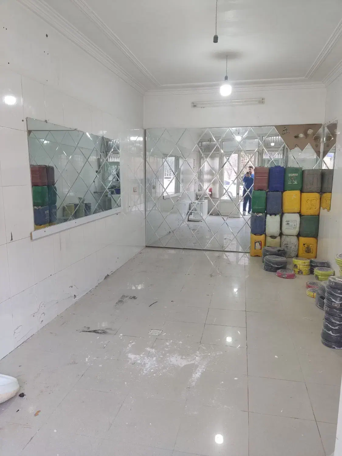 مغازه 30 متری|اجارهٔ مغازه و غرفه|زاهدان, |دیوار