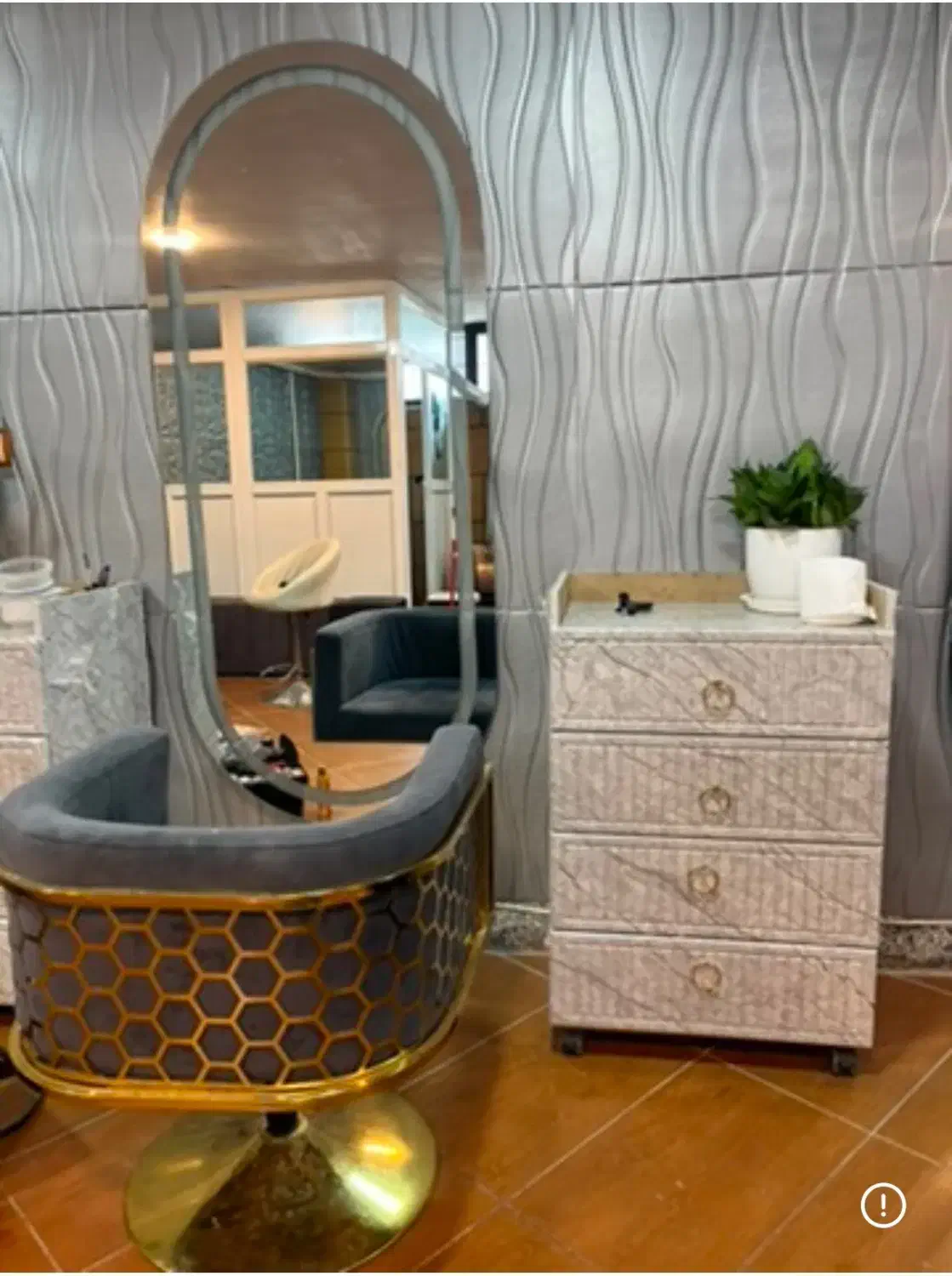 وسایل ارایشگاه در حدنو|صندلی و نیمکت|سنندج, |دیوار