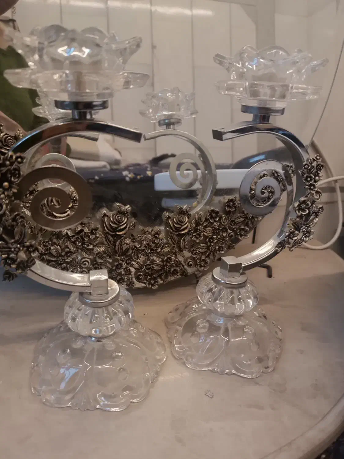 آینه شمعدان|آینه|نجف‌آباد, دانش|دیوار