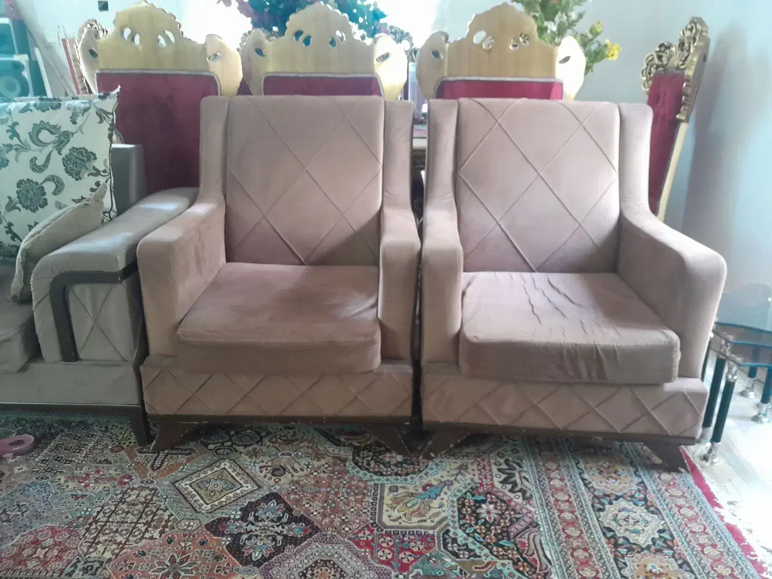 مبل راحتی تمیز کار کرده همینی که عکسش موجود|مبلمان خانگی و میز عسلی|ری, سیزده آبان|دیوار