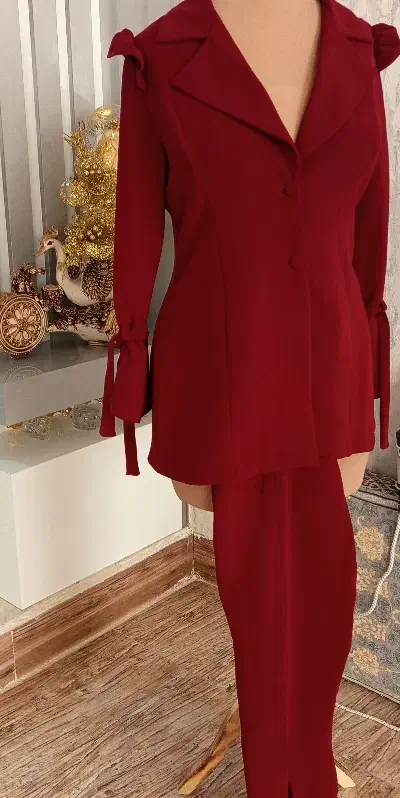 کت شلوار|لباس|کبودرآهنگ, |دیوار