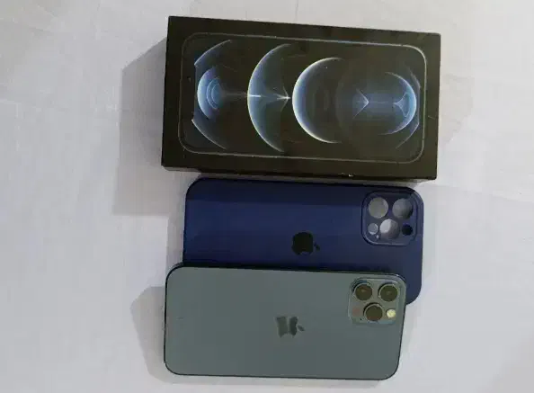 ایفون 12پرو**|موبایل|کرمان, |دیوار