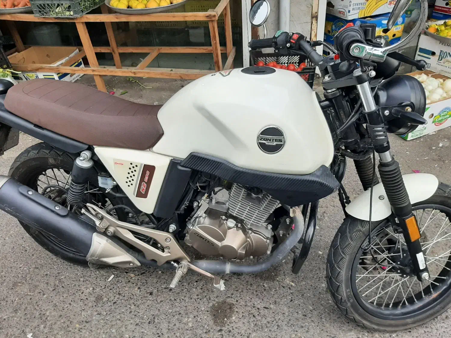 زونتس ۲۳۰سالم|موتورسیکلت|رشت, نیروی دریایی|دیوار