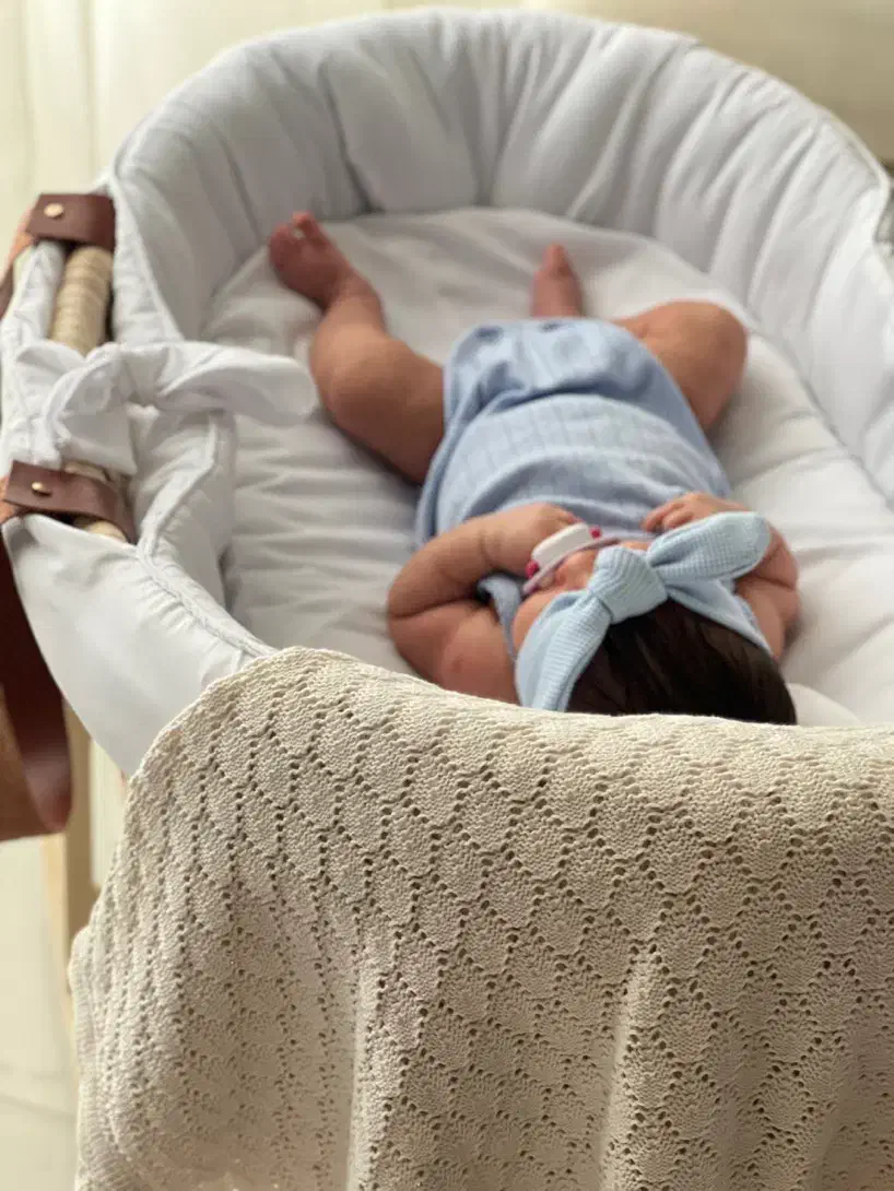 گهواره کناره تختی نوزادی|تخت و صندلی بچه|رشت, دیلمان|دیوار