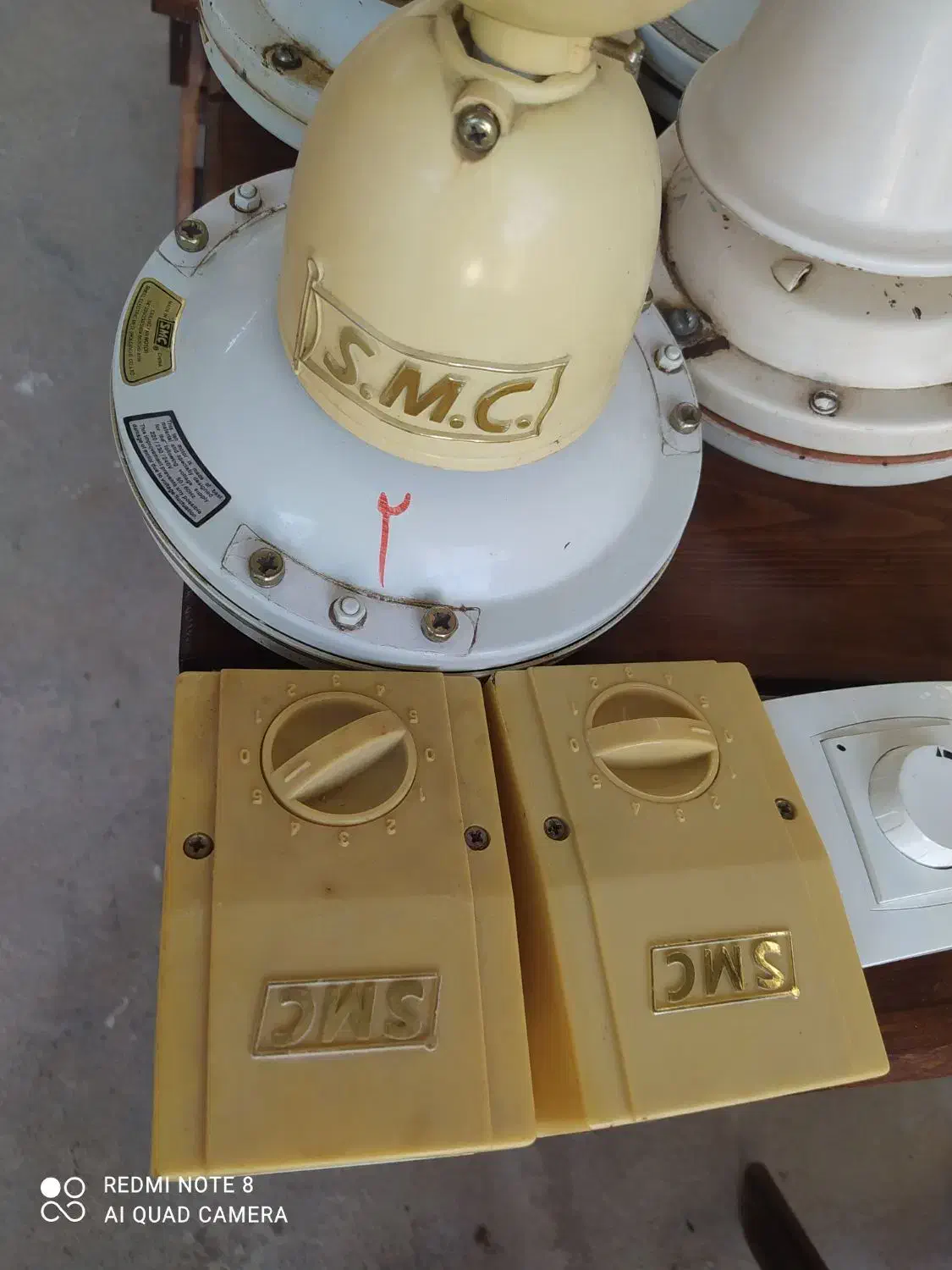 پنکه سقفی 4عدد|پنکه و تصفیهکنندهٔ هوا|شوشتر, |دیوار