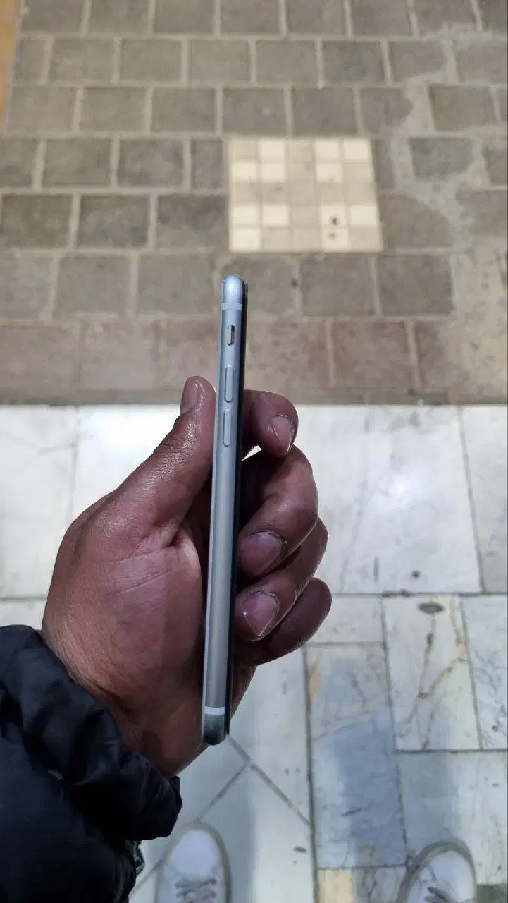 ایفون se 2020|موبایل|نیشابور, فردوسی جنوبی|دیوار