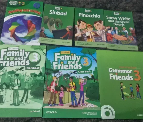 مجموع کتاب‌زبان آموزشگاهیfamily andfriends 3بریتیش|کتاب و مجله آموزشی|تهران, امیریه|دیوار