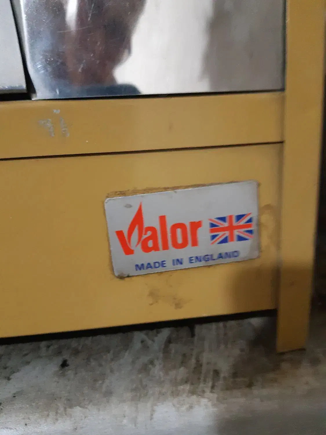 بخاری نفتی والور انگلیسی سالم سالم|بخاری، هیتر، شومینه|تهران, دریاچه شهدای خلیج فارس|دیوار