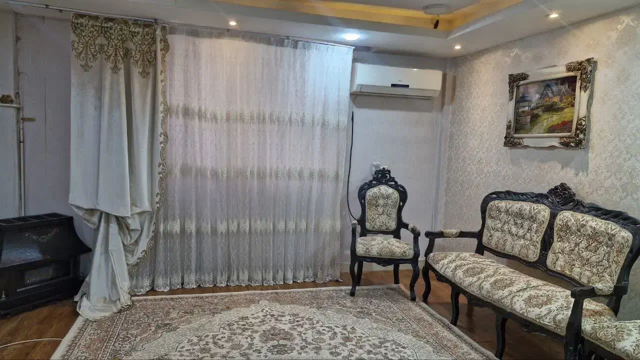 پرده به همراه چوب پرده|پرده، رانر، رومیزی|اهواز, گلستان|دیوار