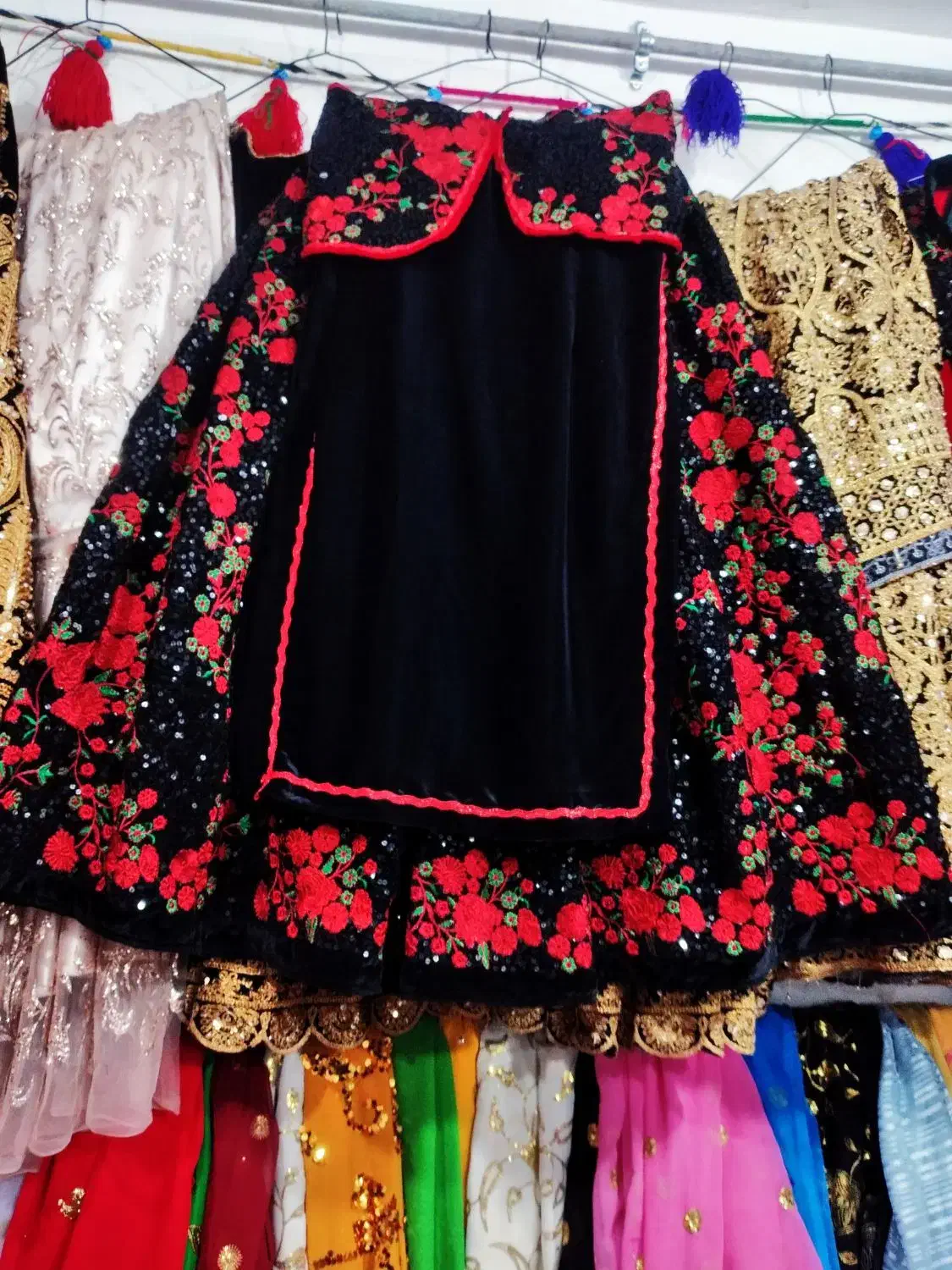 لباس محلی|لباس|اهواز, کوی رمضان|دیوار