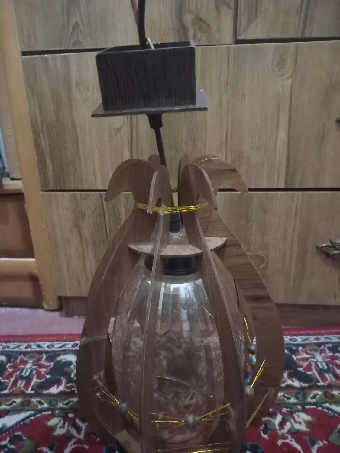 لوستر شیشه ای طرح چوب|لوستر و چراغ آویز|اصفهان, عمان سامانی|دیوار