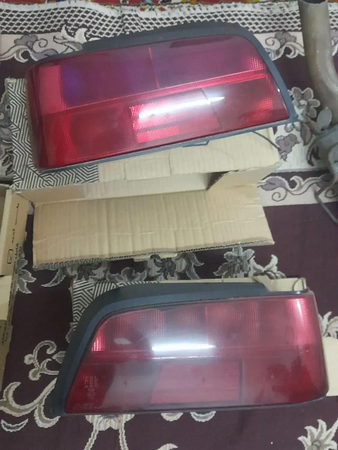 فروش جداگانه چراغ عقب پارس پروانه فن|قطعات یدکی و لوازم جانبی|تبریز, |دیوار