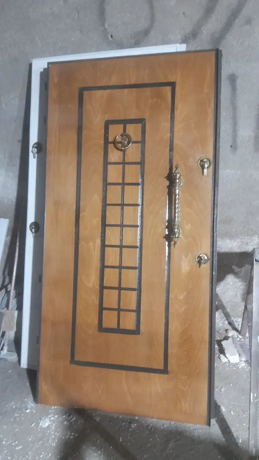 اولین تولیدکننده درب ضد سرقت در غرب خراسان(سبزوار)|مصالح و تجهیزات ساختمان|سبزوار, قصبه غربی|دیوار