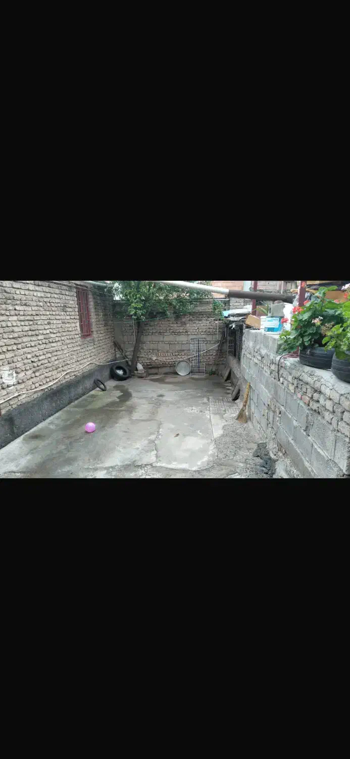 خانه ۱۸۰ متری دربست|فروش زمین و ملک کلنگی|مینودشت, |دیوار