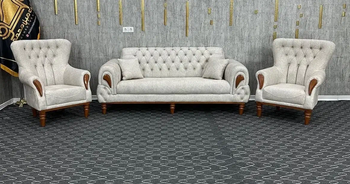 مبل کهنتوبیارمبل چستر اشکی ببر12 ماهه بدون سود|مبلمان خانگی و میز عسلی|رشت, یخسازی|دیوار