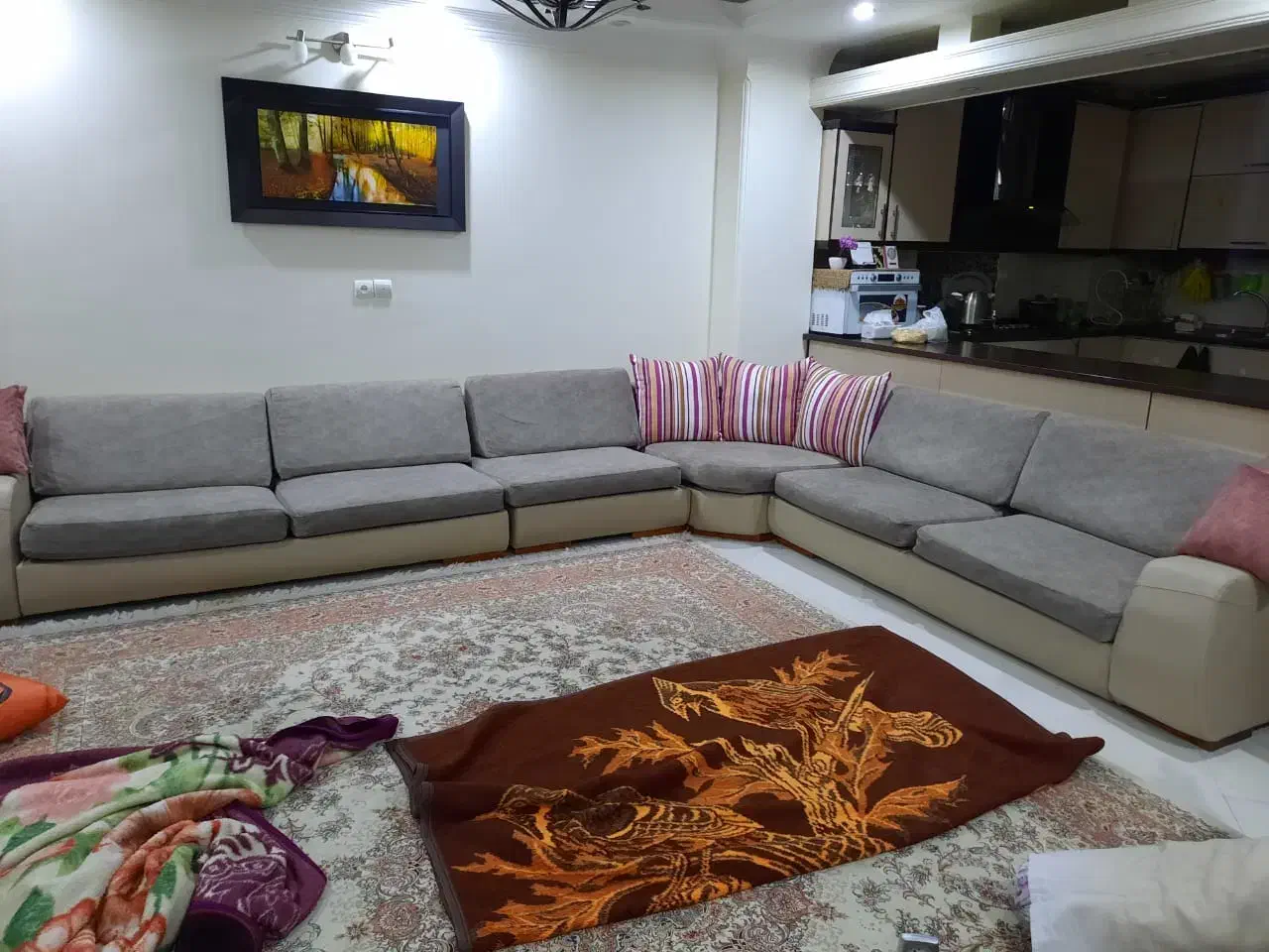 مبل طرح ال ۱۱ نفره|مبلمان خانگی و میز عسلی|تهران, قلمستان|دیوار
