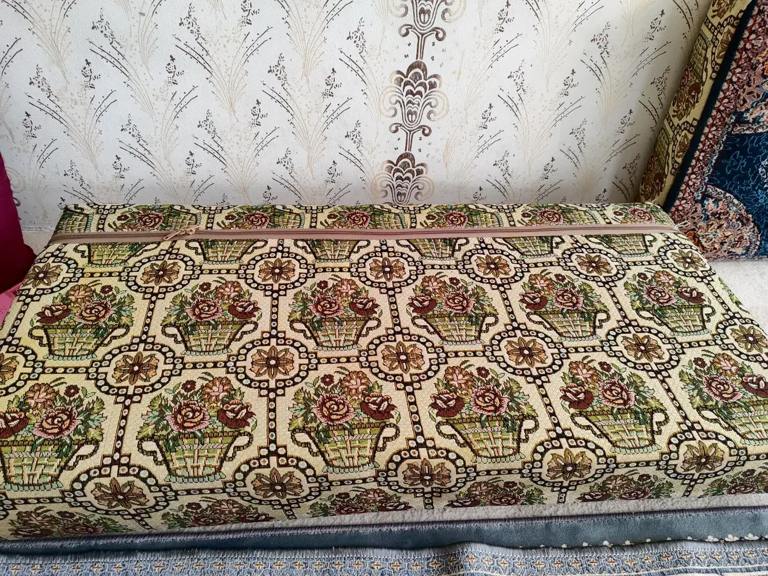 دوجفت پشتی سرمه ای ۷۰۰ شانه|پشتی|همدان, |دیوار