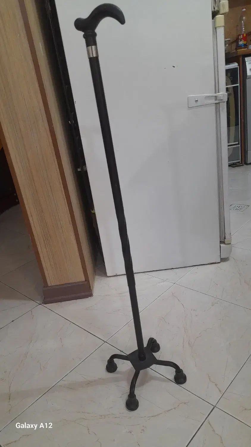 دستشویی فرنگی . عصا چهارپایه|لوازم سرویس بهداشتی|مشهد, حسابی جنوبی (شهرک غرب)|دیوار