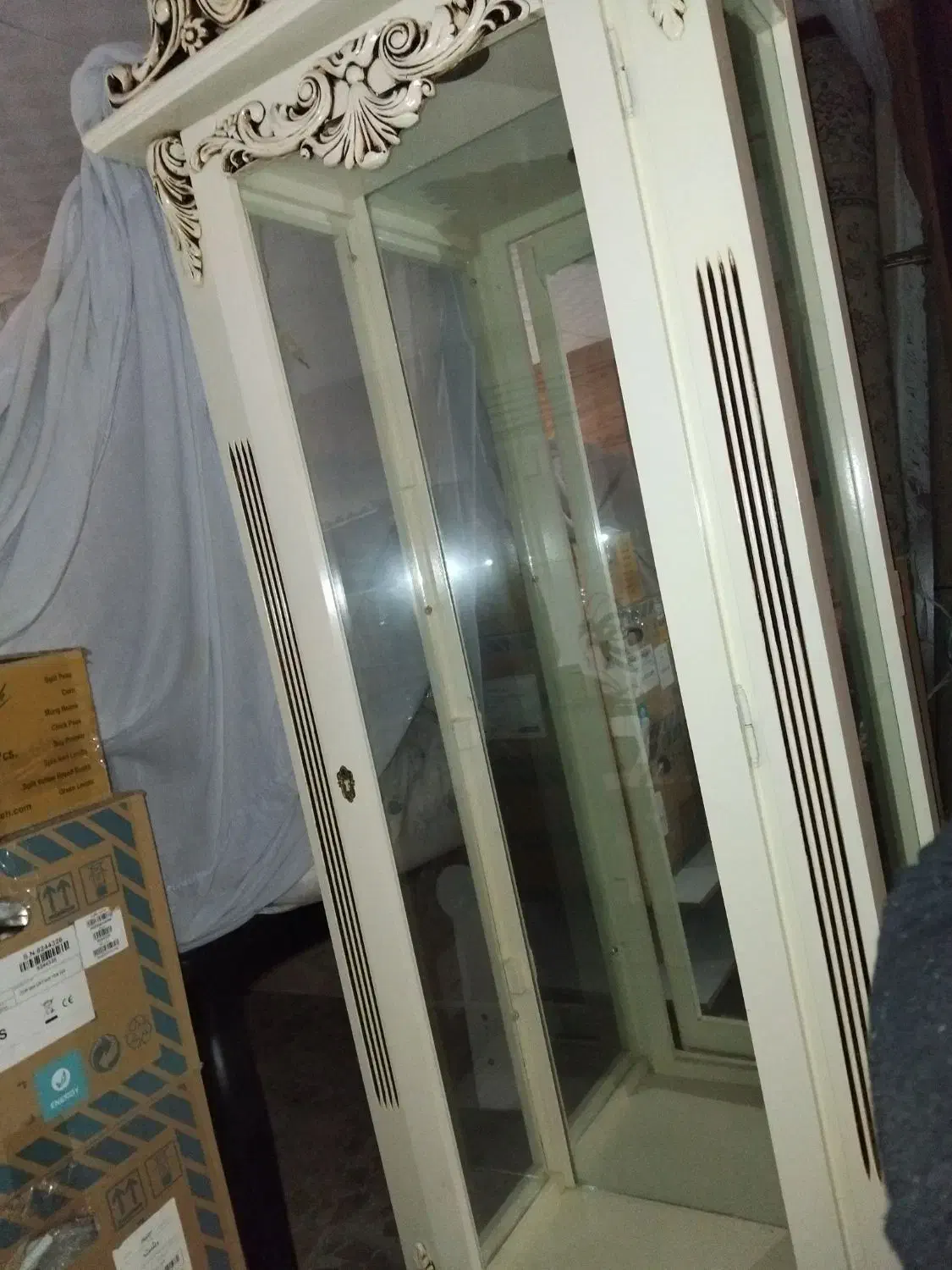 بوفه|بوفه، ویترین، کنسول|رشت, معلم|دیوار