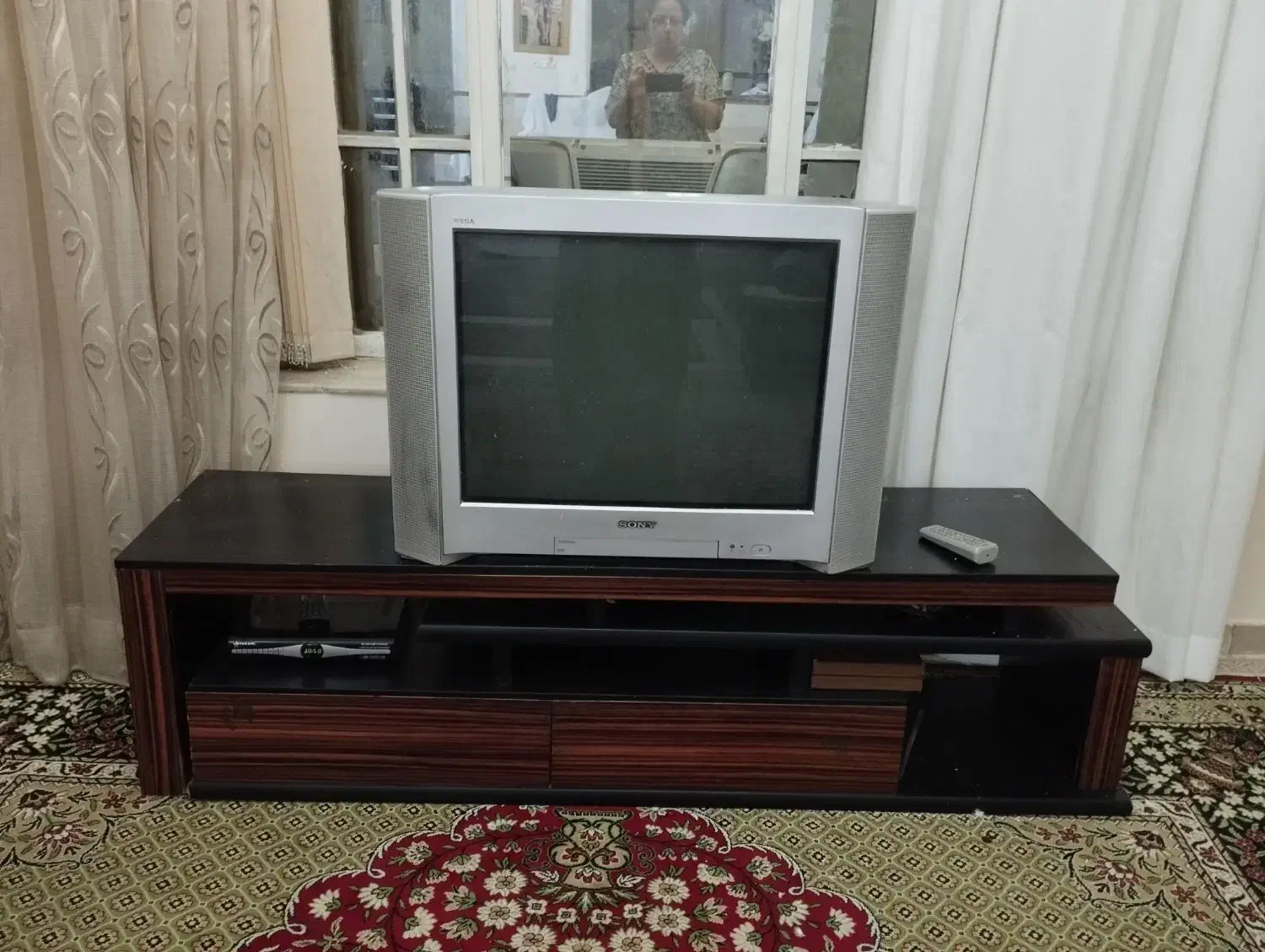 تلویزیون سونی|تلویزیون و پروژکتور|شیراز, شهرک گلستان|دیوار