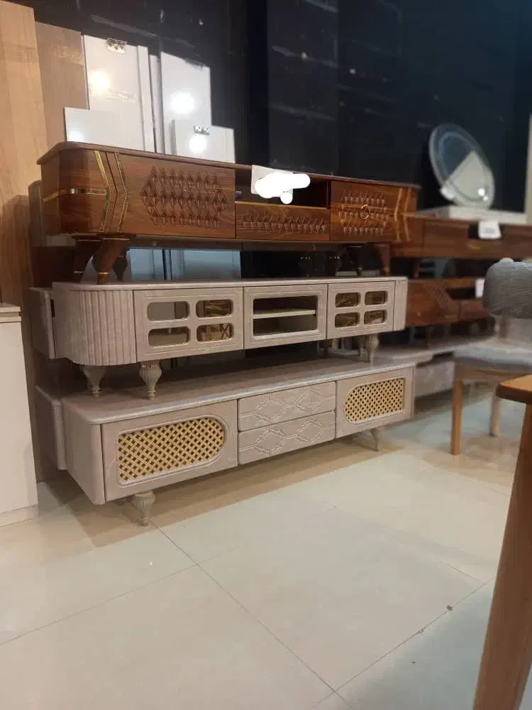 تی وی 170|میز تلویزیون|بوشهر, |دیوار