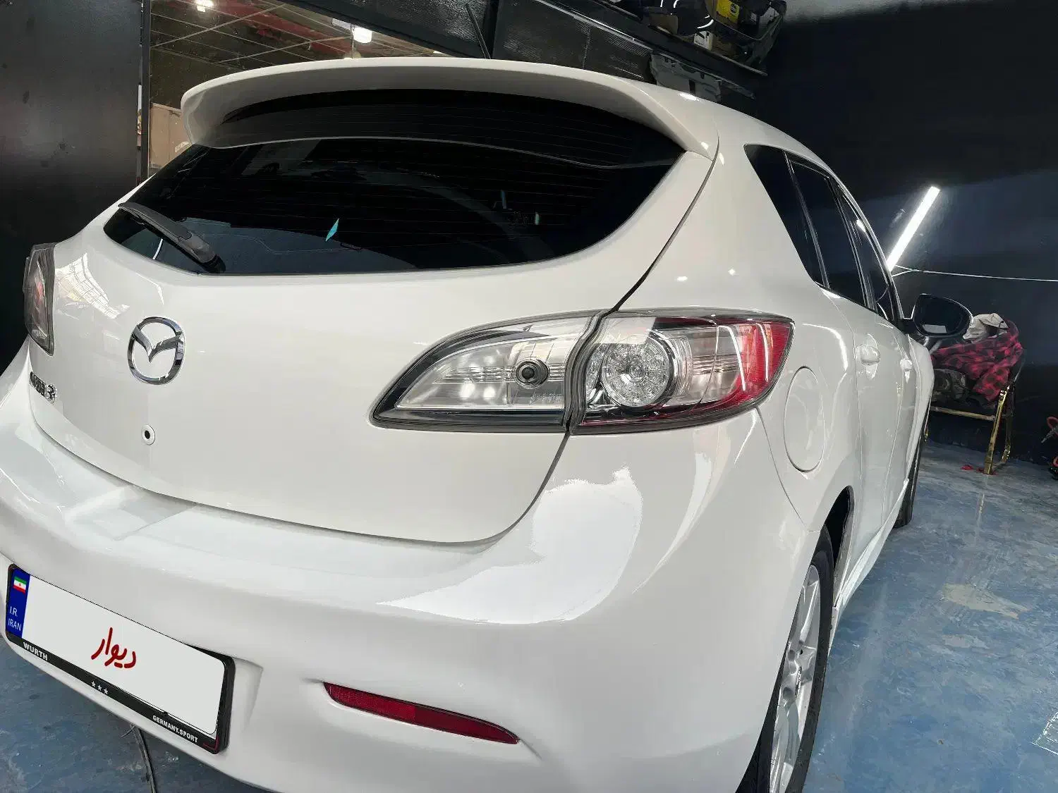 مزدا ۳ مدل ۹۰ بی رنگ|خودرو سواری و وانت|تهران, باغ فیض|دیوار