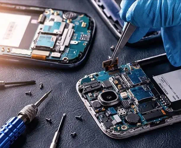 تعمیرات فوری حتی در روز های تعطیل|خدمات رایانهای و موبایل|نجفآباد, امام خمینی|دیوار