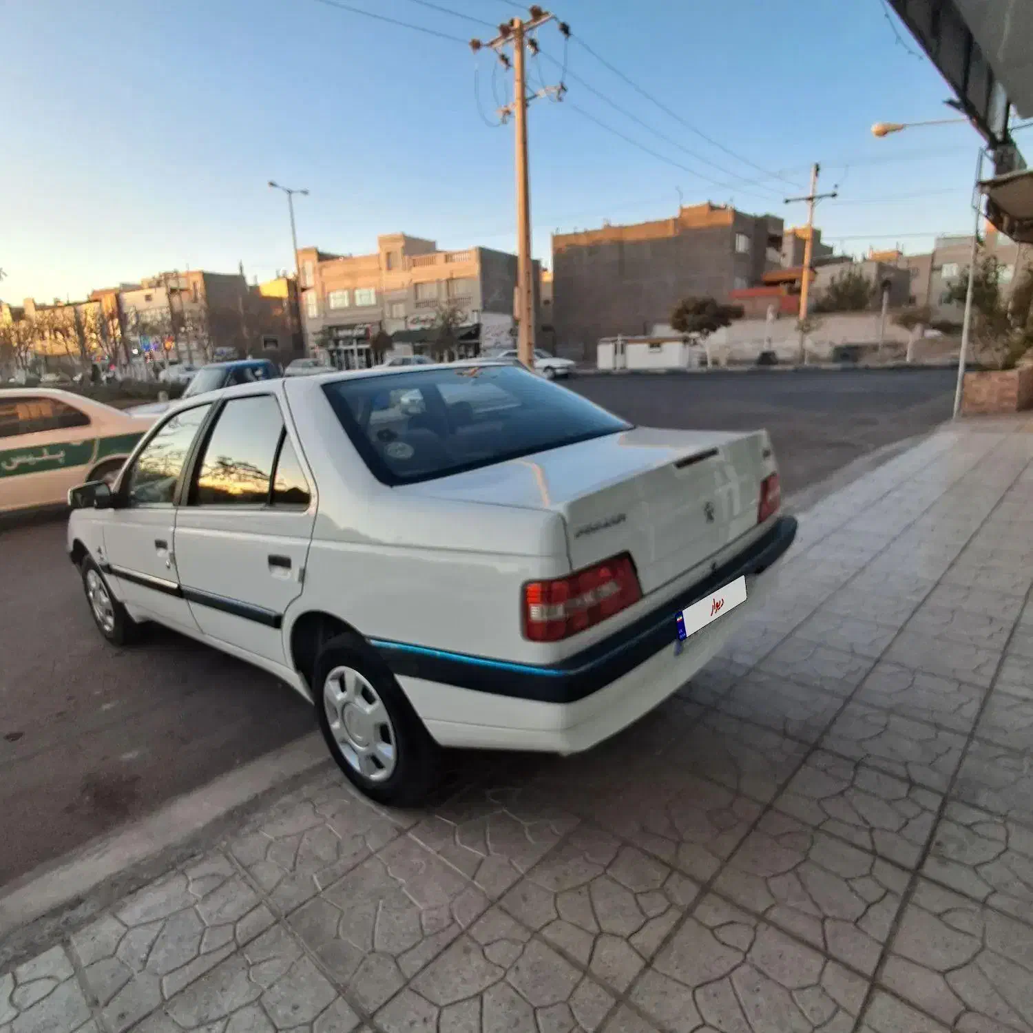 slx مدل ۹۸ بیرنگ بدون نقطه|خودرو سواری و وانت|بیرجند, |دیوار