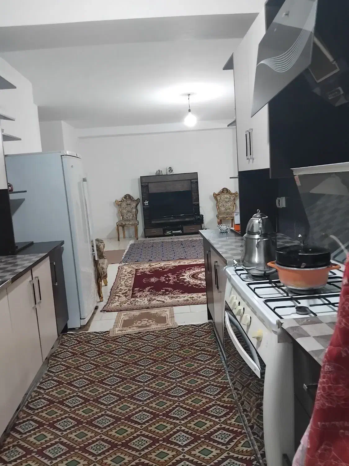 اپارتمان واحد فروشی محمد شهر ولی عصر ۸۲ متر|فروش آپارتمان|محمدشهر, محمدشهر|دیوار