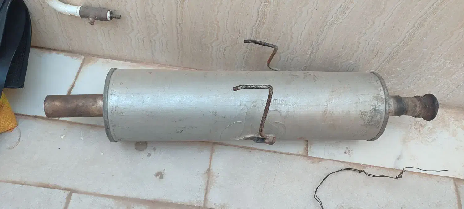 منبع بنزی در حد|قطعات یدکی و لوازم جانبی|میبد, |دیوار