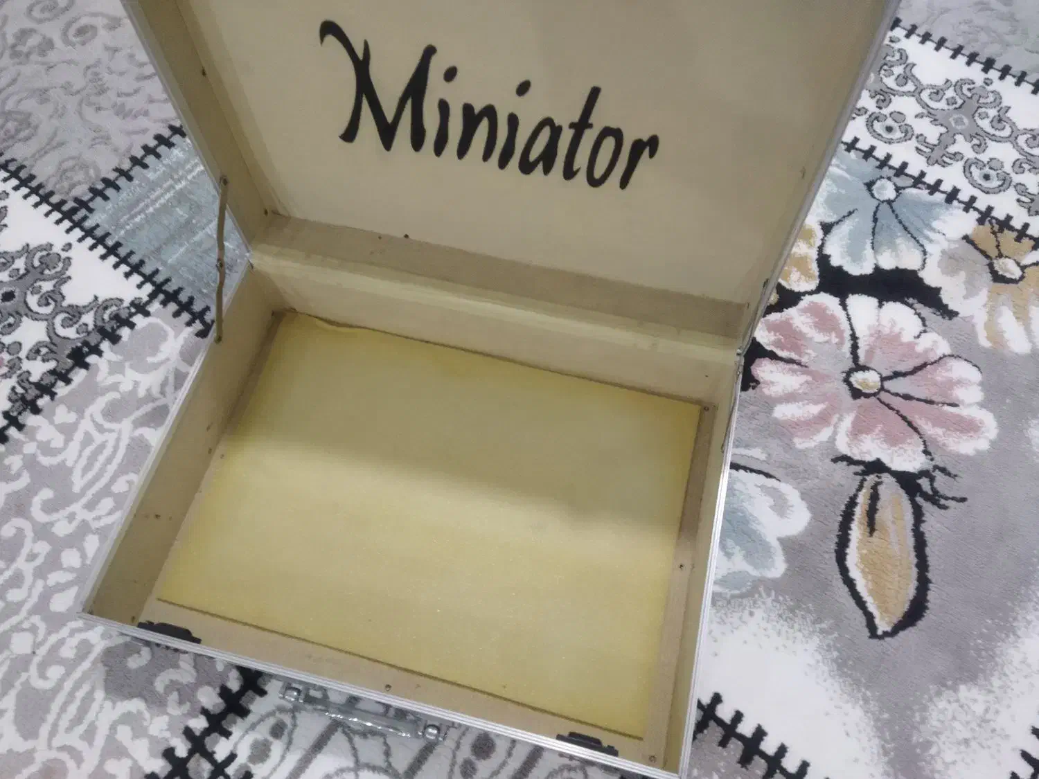 چمدان|ظروف سرو و پذیرایی|اسلام‌‌آباد غرب, |دیوار