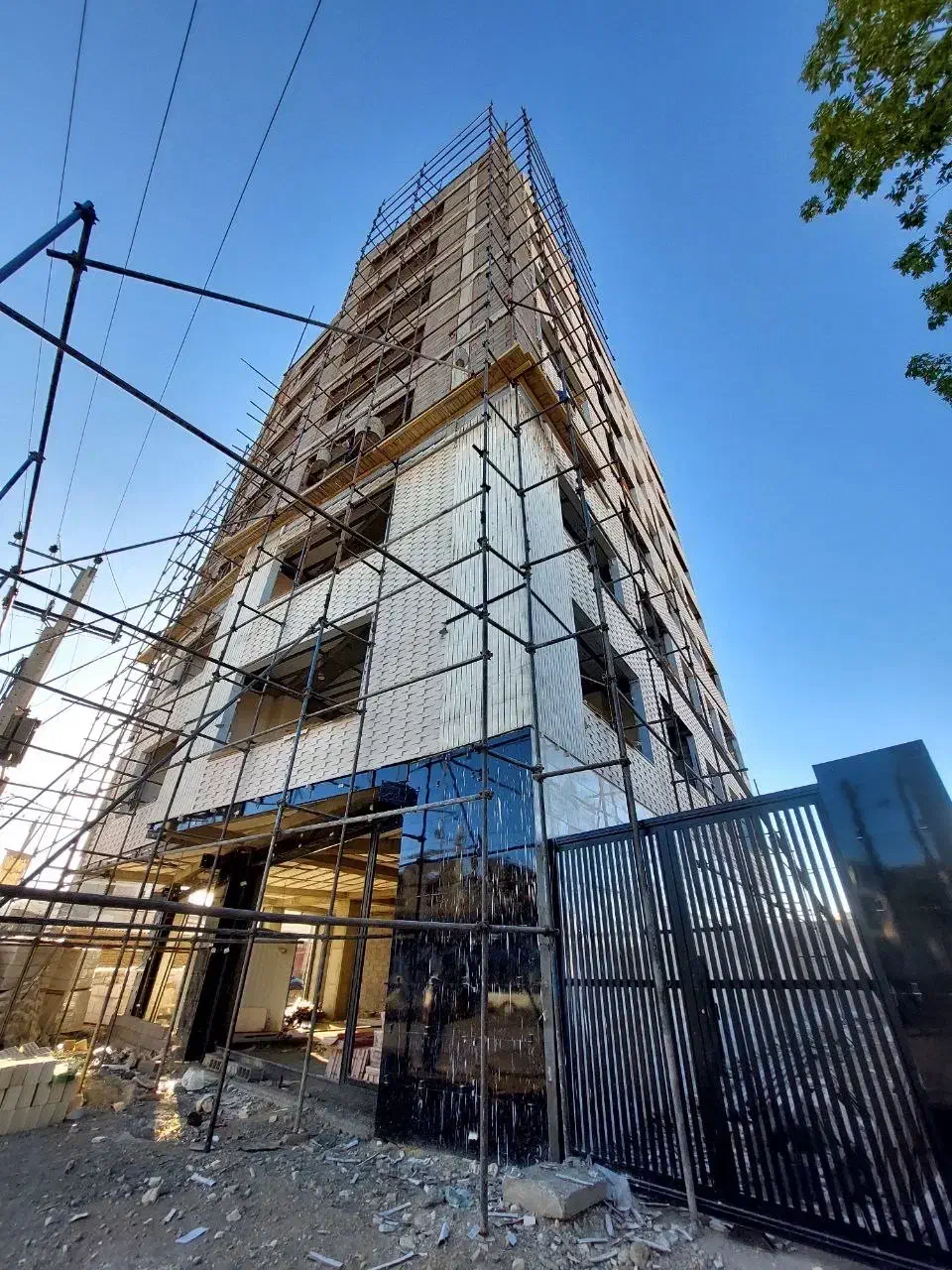 فروش واحد ۳ خواب مستر طبقه ۵|فروش آپارتمان|قروه, |دیوار