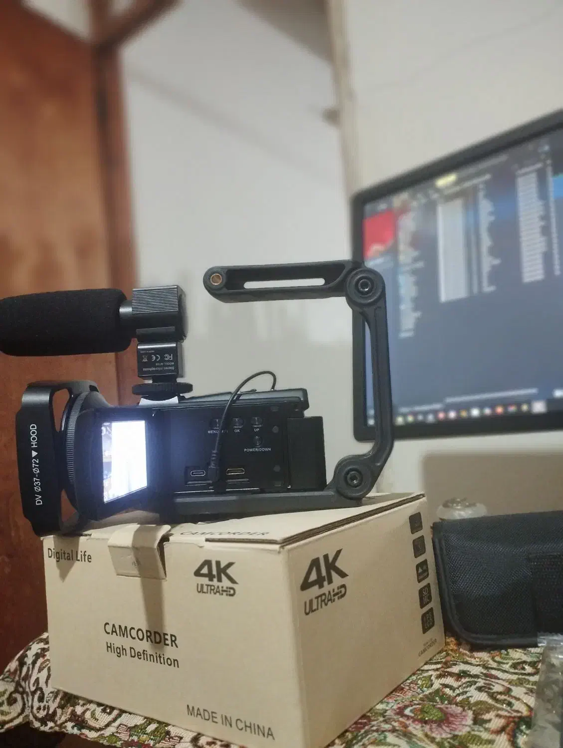 دوربین cam corder|دوربین عکاسی و فیلم‌برداری|گنبد کاووس, |دیوار