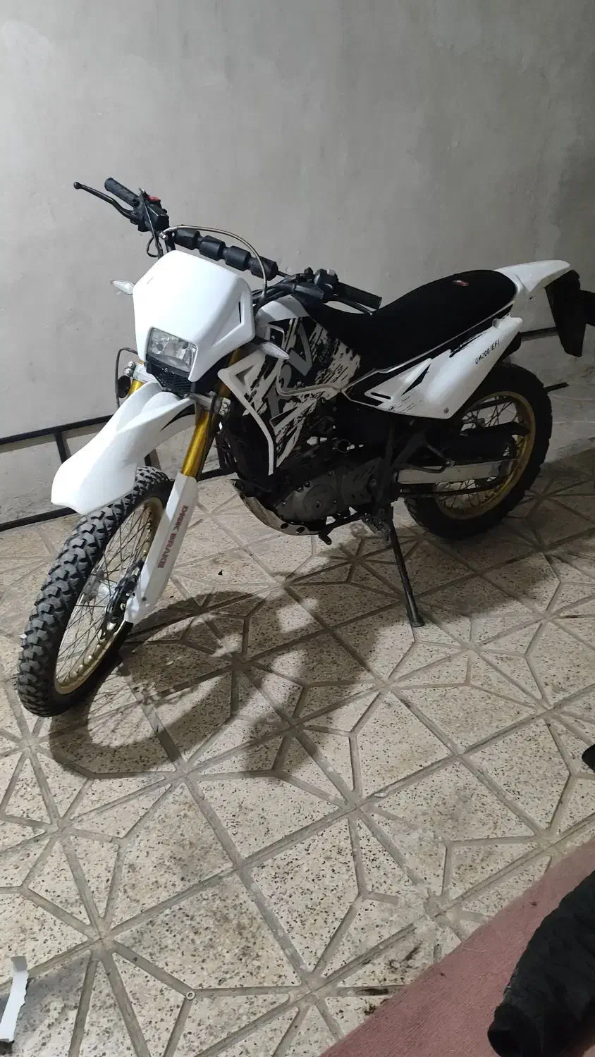 موتور تریل روان اصلی|موتورسیکلت|مشهد, خواجه ربیع|دیوار