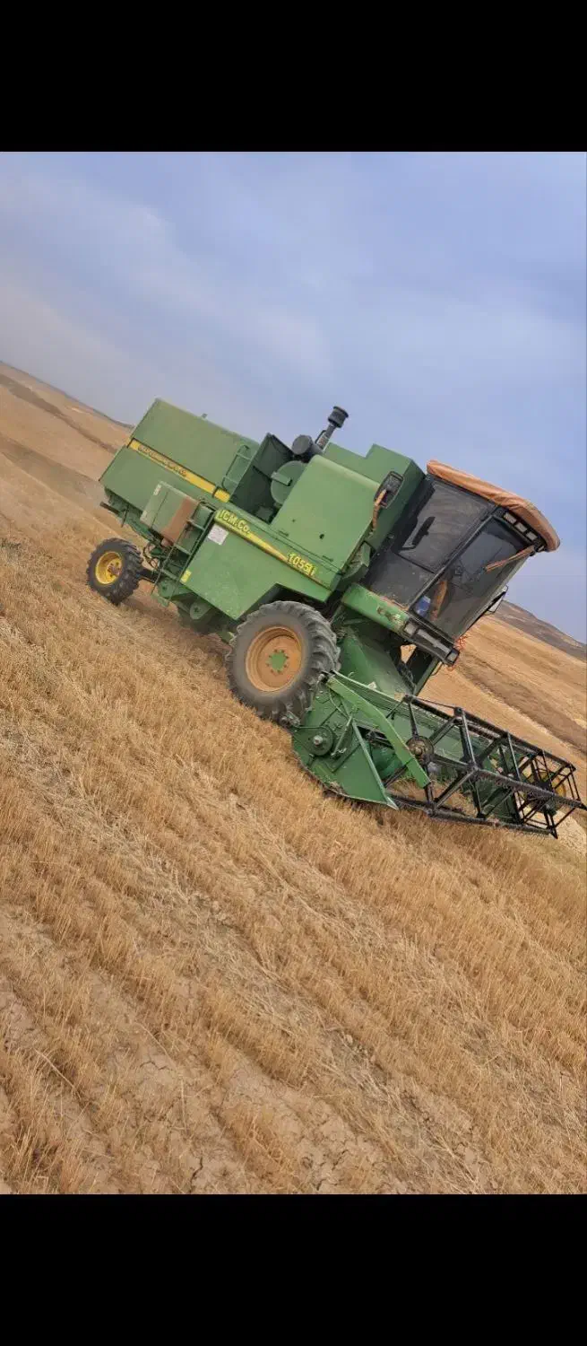 کمباین موتورسفید زیرچین|خودرو سنگین|دهگلان, |دیوار