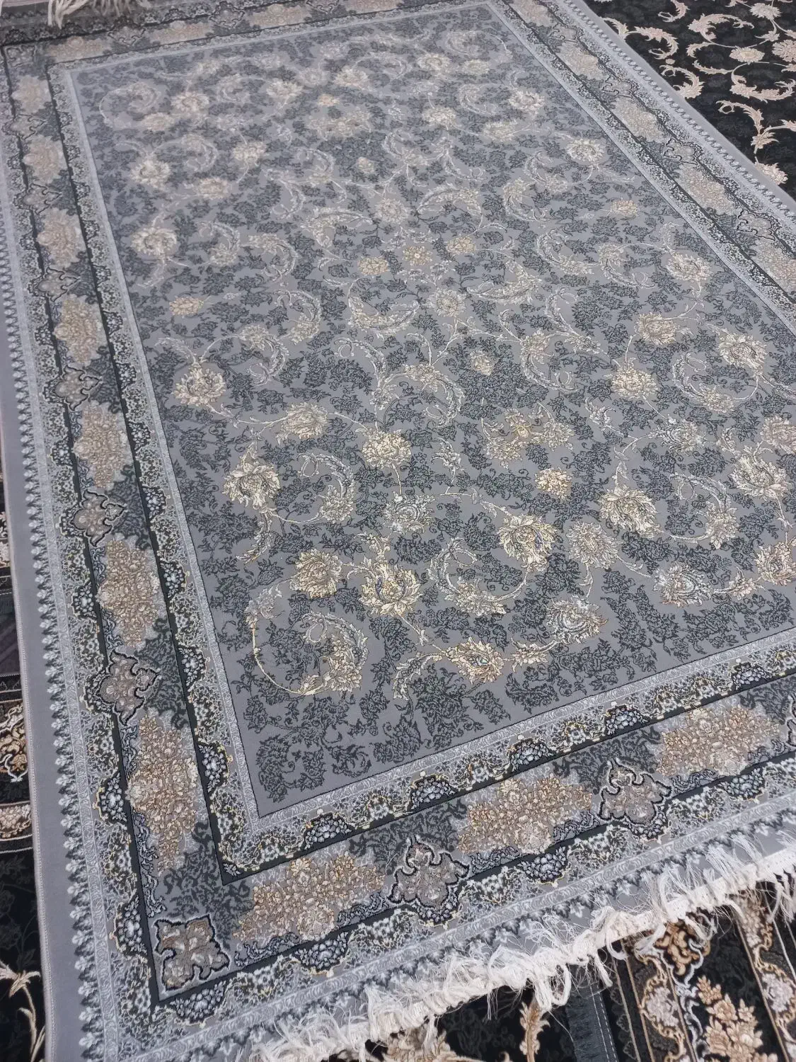 فرش۶متری۲عدد۱۰۰۰شانه.  آکبند|فرش|همدان, |دیوار