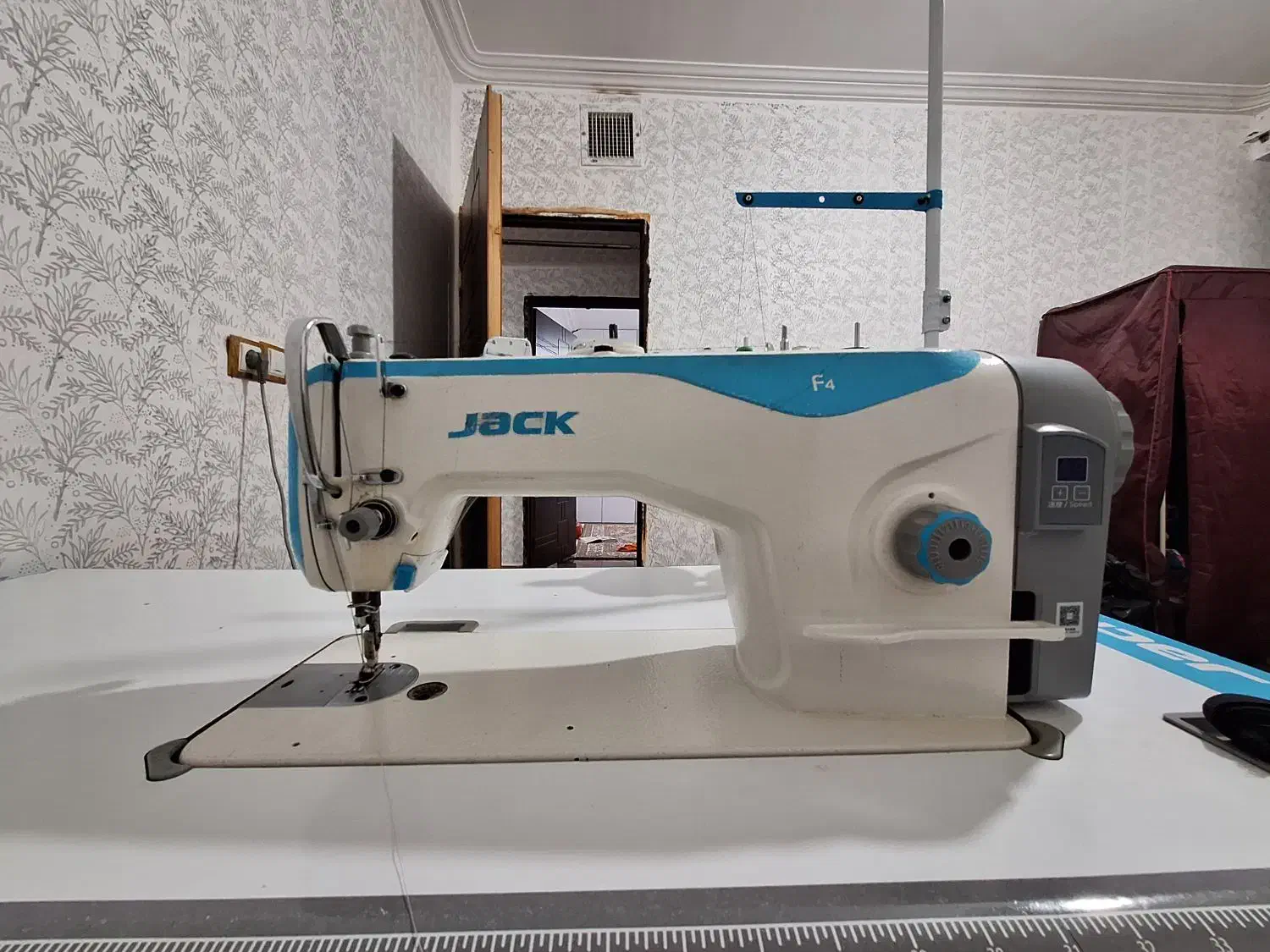 چرخ خیاطی جک اف ۴ بدون دینام|چرخ خیاطی و ریسندگی|سرپل ذهاب, |دیوار