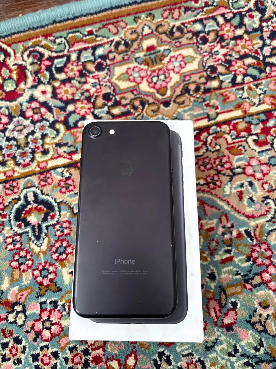 آیفون ۷ مشکی ۱۲۸ گیگ|موبایل|زاهدان, |دیوار