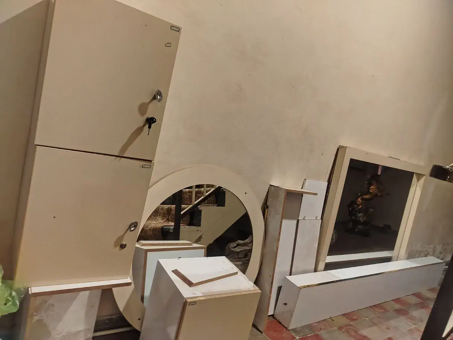 لوازم آرایشگاه|آرایشگاه و سالن‌های زیبایی|پارس‌آباد, |دیوار